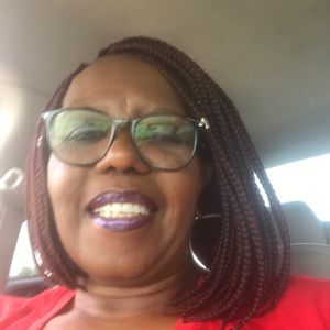 Meet your Posher, Joyce